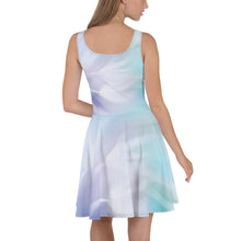 Lade das Bild in den Galerie-Viewer, Skate-Kleid